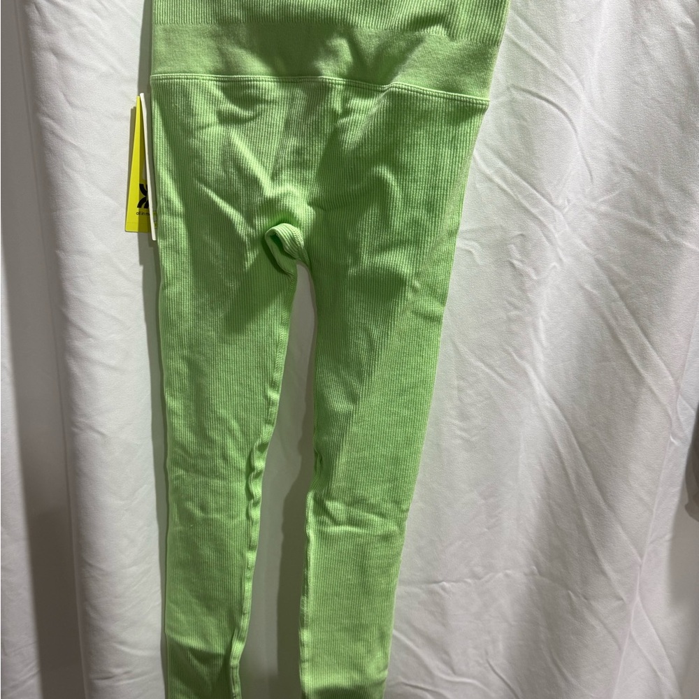 All in Motion Lime Green Leggings - Picture 3 of 6